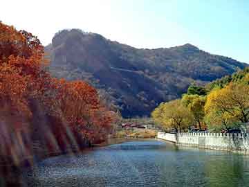 新澳门二四六天天彩，重庆化医技师学院